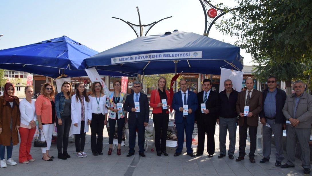 İlçe Milli Eğitim Müdürü Mehmet Metin, İlçemizde Kurulan Organ Bağışı Standını Ziyaret Etti.