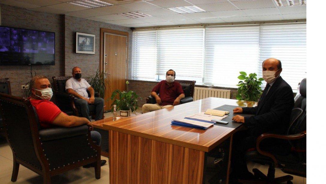 Tarsus Servis Aracı İşletmecileri Odası, İlçe Milli Eğitim Müdürümüz Mehmet Metin'i Ziyaret Etti