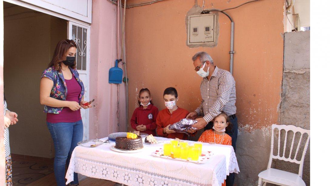 Evde Eğitim Öğrencimiz Mahmut Esat Düzgören'in Doğumgünü Kutlandı