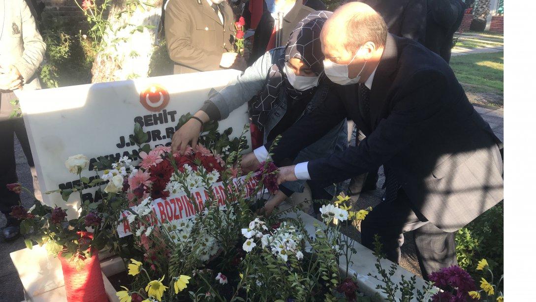Şehit Jandarma Binbaşı Ayhan Bozpınar, Mezarı Başında Anıldı