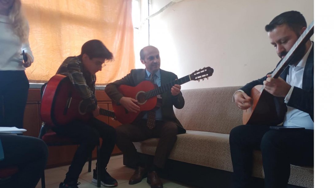 İlçe Milli Eğitim Müdürümüz Mehmet Metin, Cengiz Topel Anadolu Lisesi'ni Ziyaret Etti