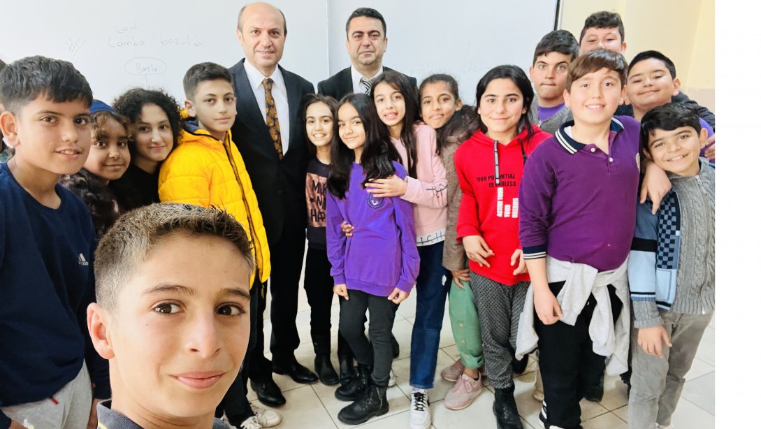 İlçe Milli Eğitim Müdürümüz Mehmet METİN, Şehit Buminhan Temizkan Ortaokulu'nu Ziyaret Etti