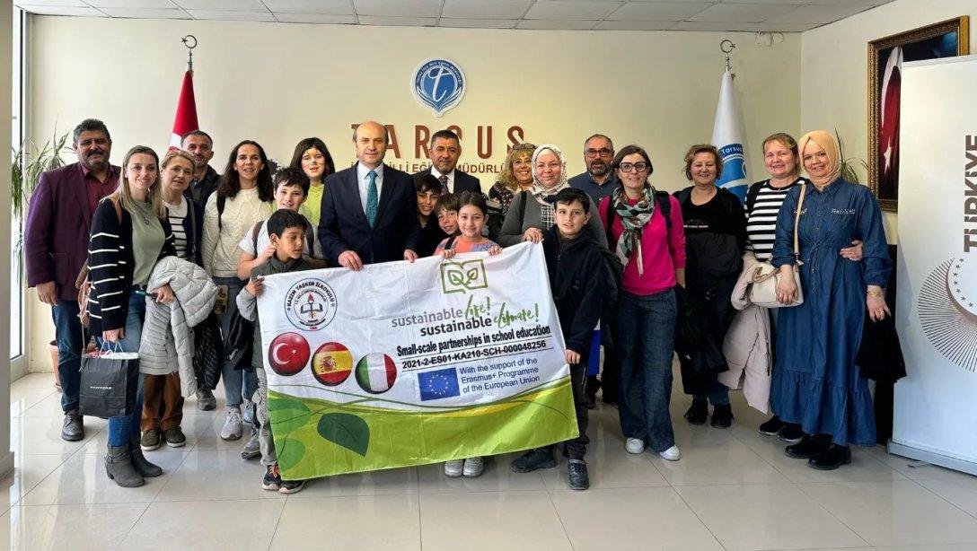 Kazım Taşkın İlkokulu Erasmus Proje Ekibinden İlçe Milli Eğitim Müdürümüz Mehmet Metin'e Ziyaret 