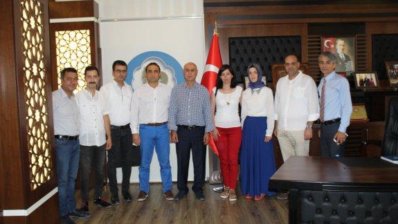 İlçe Milli Eğitim Müdürümüz Mehmet Kalaycı ve Proje Ekibinin Tarsus Ticaret Borsası Başkanlığına Ziyareti