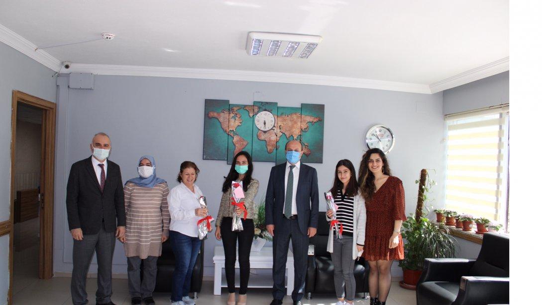 Tarsus İlçe Milli Eğitim Müdürlüğü'nde Dünya Kadınlar Günü Kutlandı