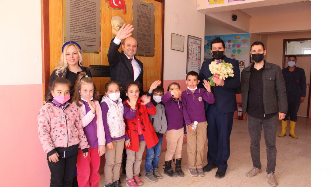 İlçe Milli Eğitim Müdürümüz Mehmet Metin, Şehit İsrafil Işık İlk/Ortaokulu'nu Ziyaret Etti