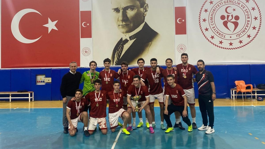 Tarsus' un Futsaldaki Gururu